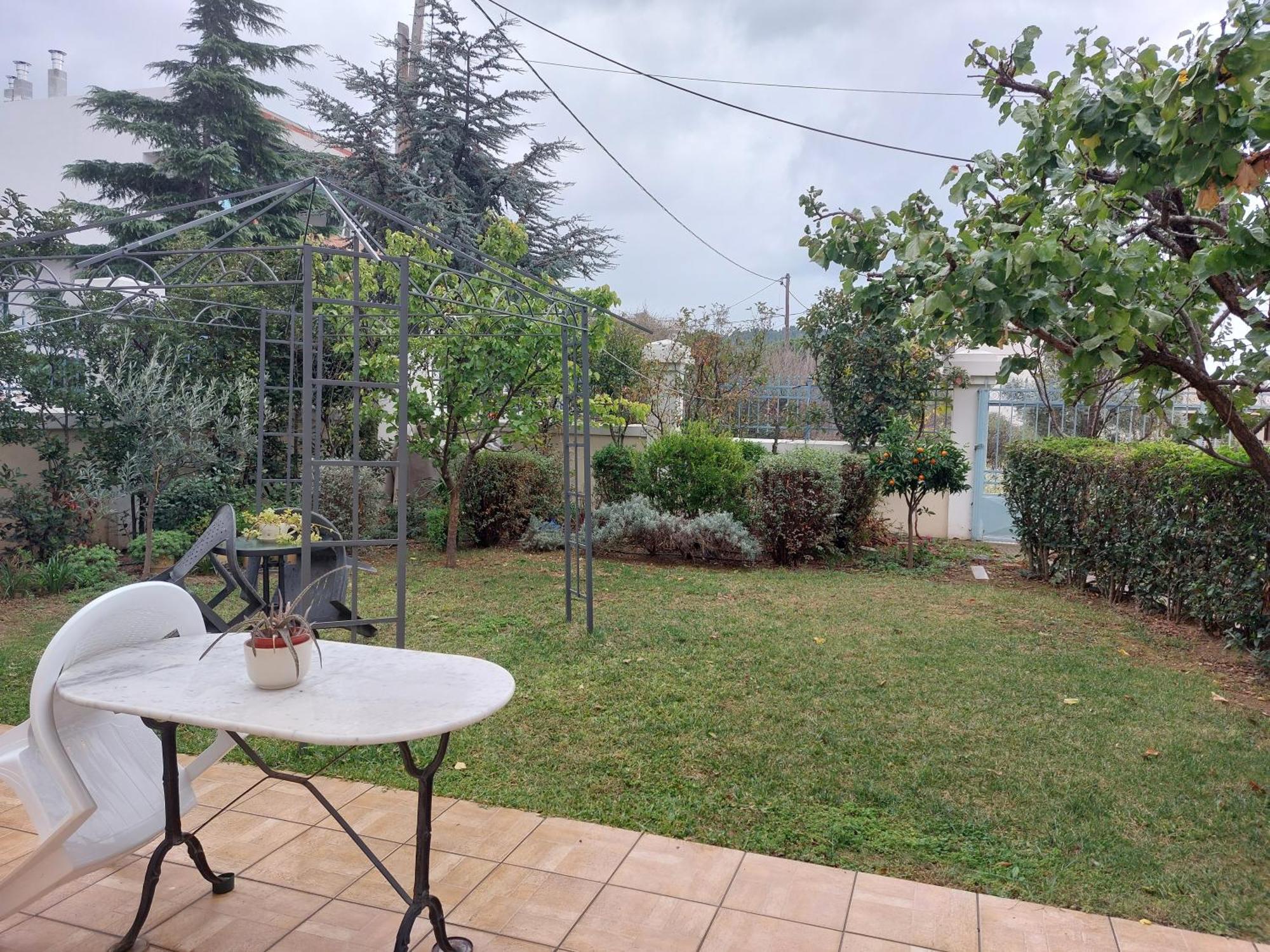 Dora'S Home With Garden Volos Luaran gambar